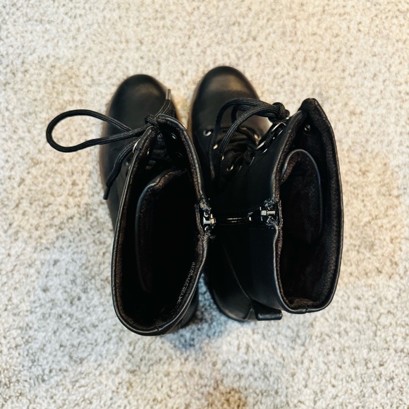 B.O.C ☀️ Carter Black Leather Lace Combat Boots Women’s Size 10 New - Picture 6 of 12